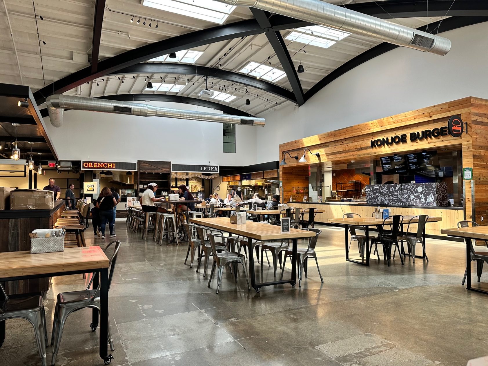 state street market in los altos